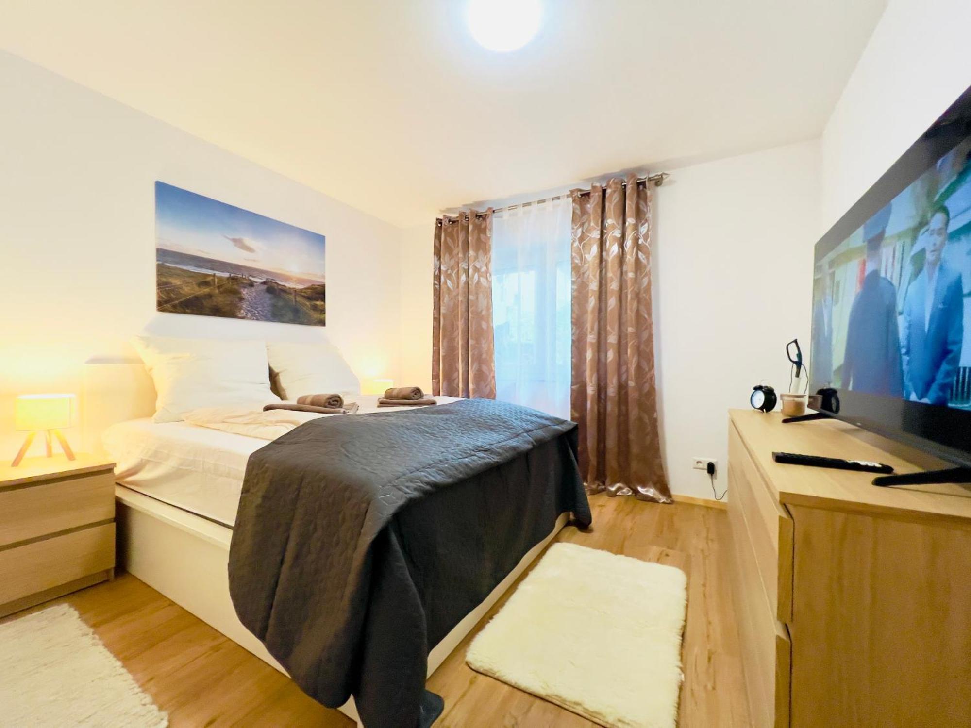 Fachbach Modern Und Lichtdurchflutet - Ferienwohnung Mit Terrasse מראה חיצוני תמונה